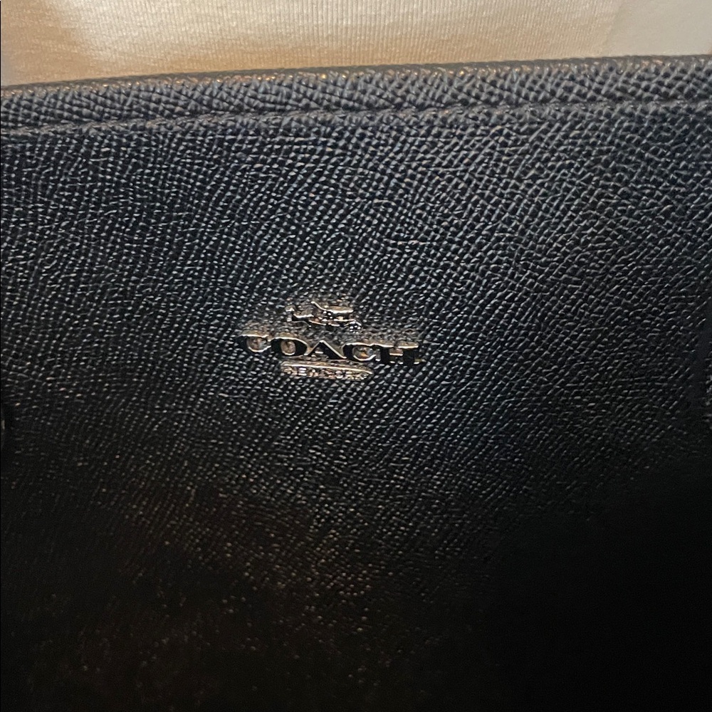 Coach Black and Cream Plaid Signature Tote with PouchNWT - Picture 5 of 9